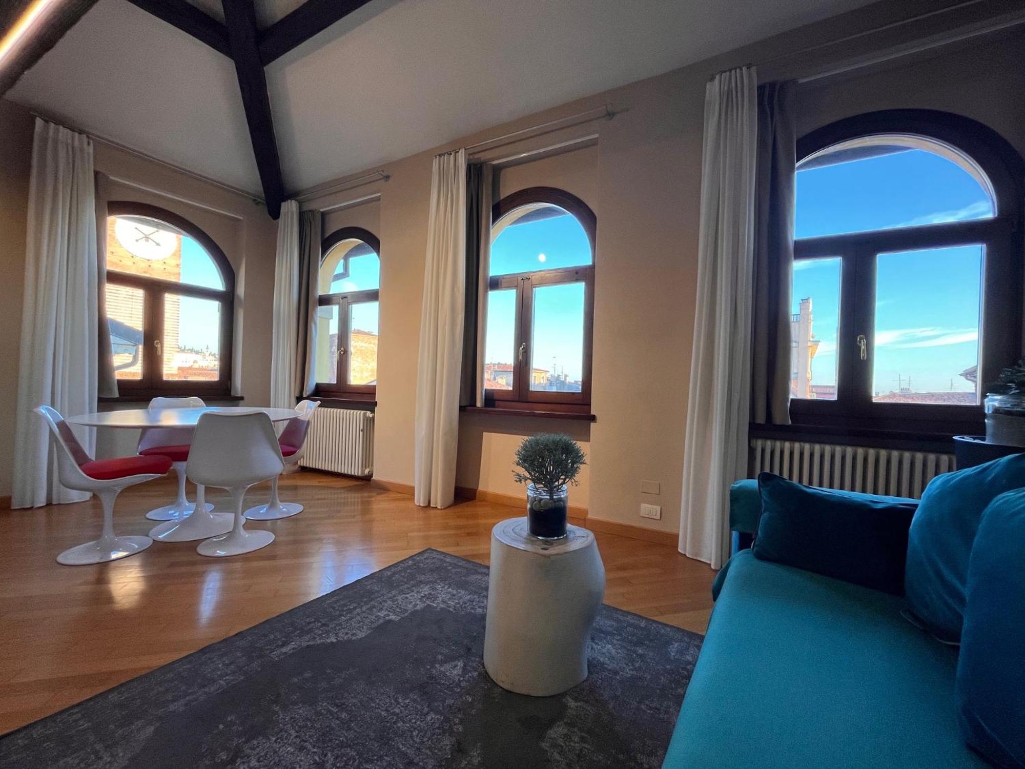 Apartment Piazza Erbe *